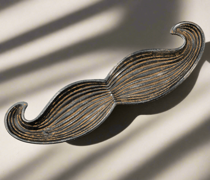 Mustache-shaped Tray in Cast Iron (Set of 2)