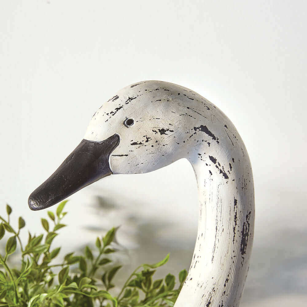 Decorative Swan Centerpiece Statue