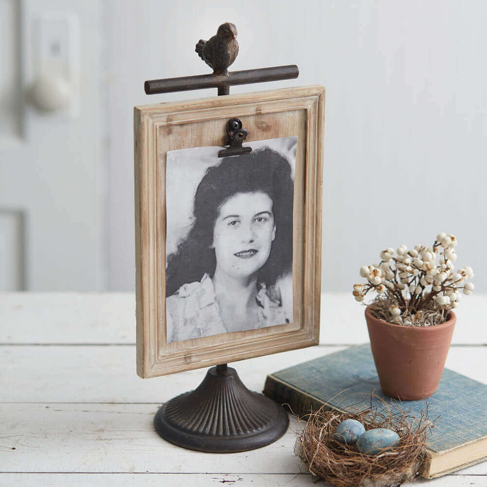 Clipboard Picture Frame with Bird