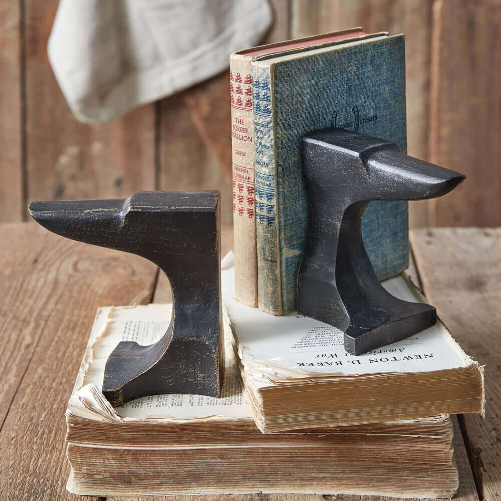 Vintage Anvil Bookends in Cast Iron (Set of 2)