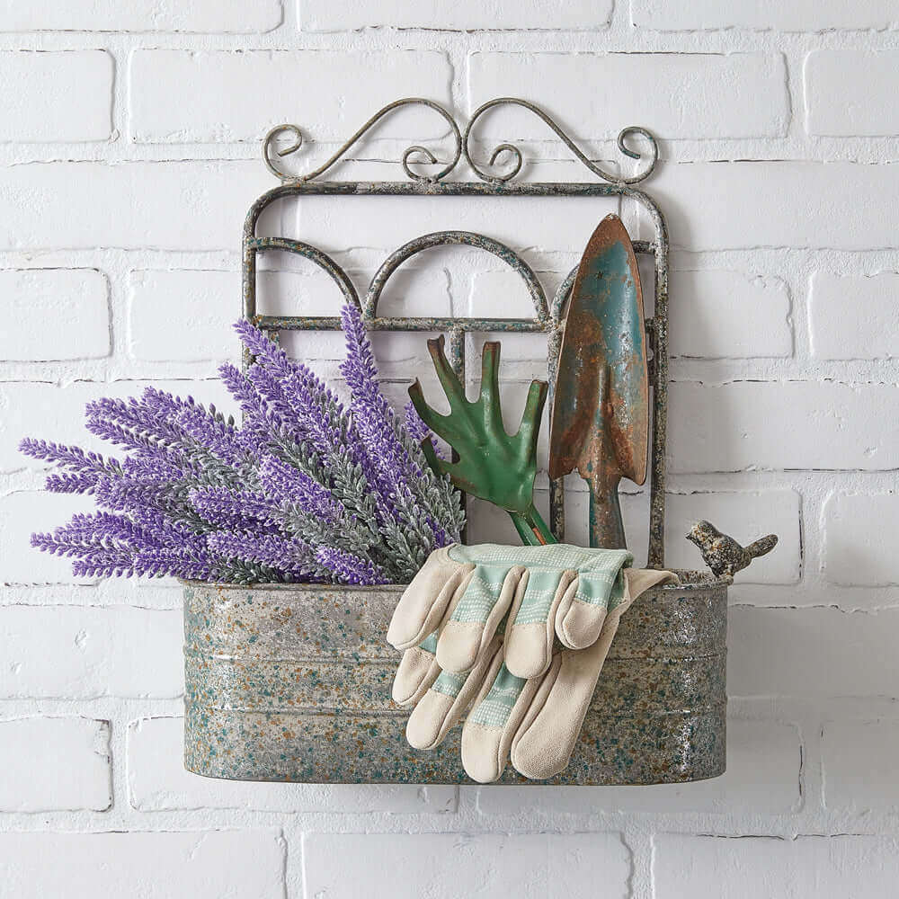 Vintage-Inspired Farmhouse Garden Fence Wall Planter in Metal