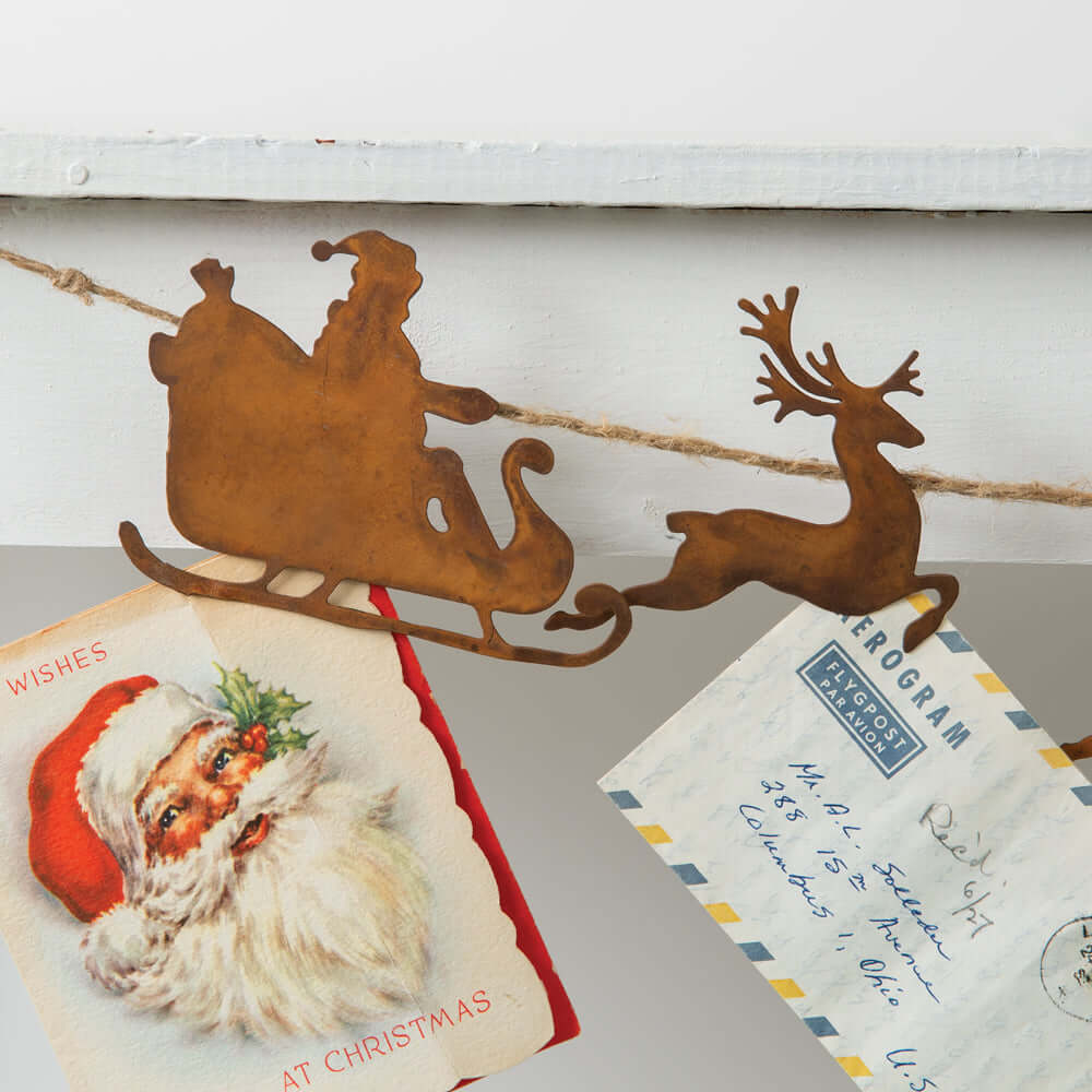 Vintage Inspired Santa's Sleigh and Reindeers Christmas Card Display